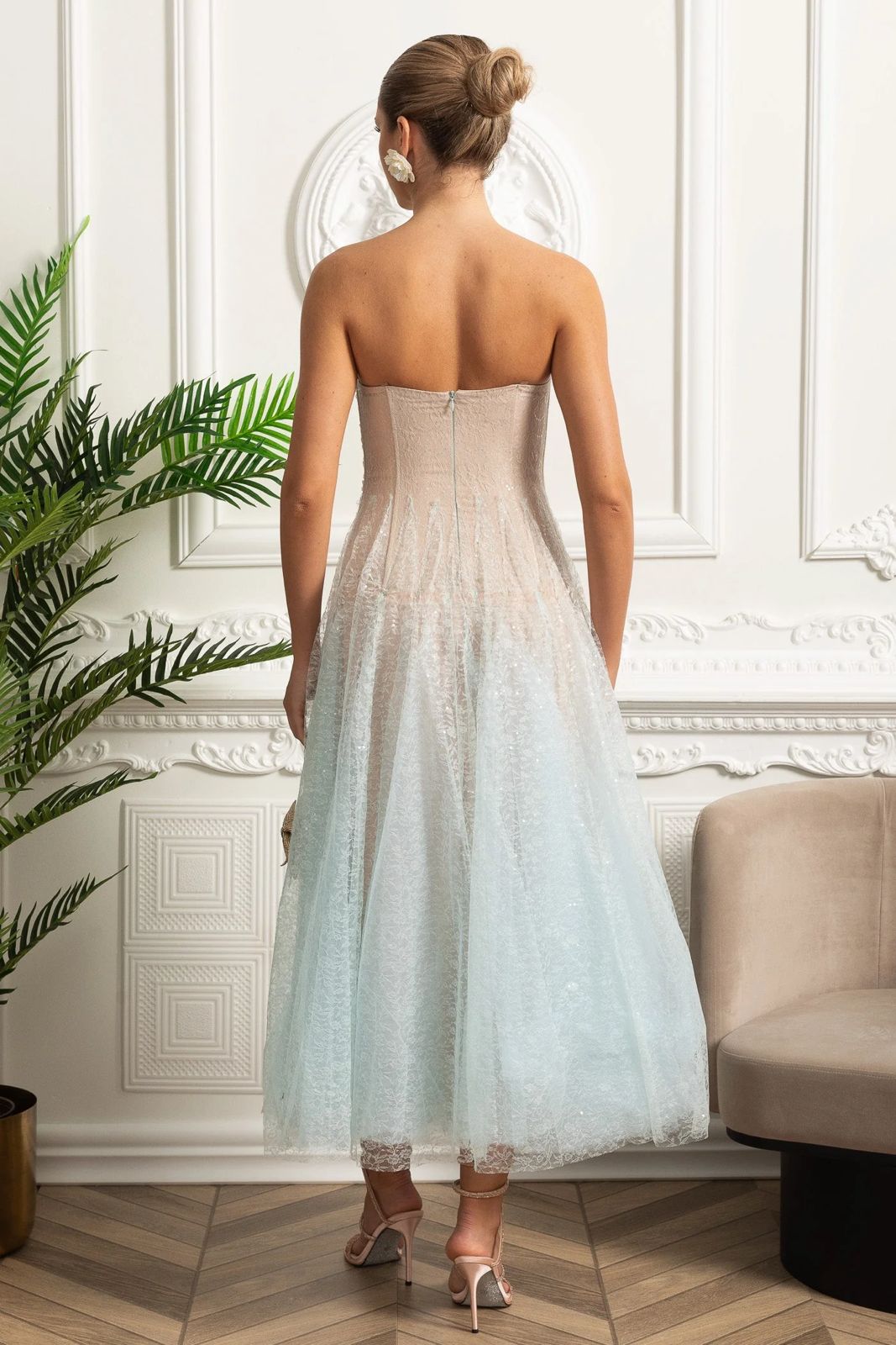 Синя сукня міді з фатину Misty Tulle без бретелей