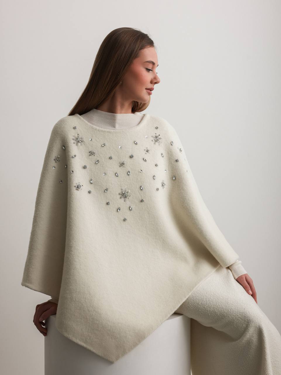 Celeste Crystal Knit Cape Ivory