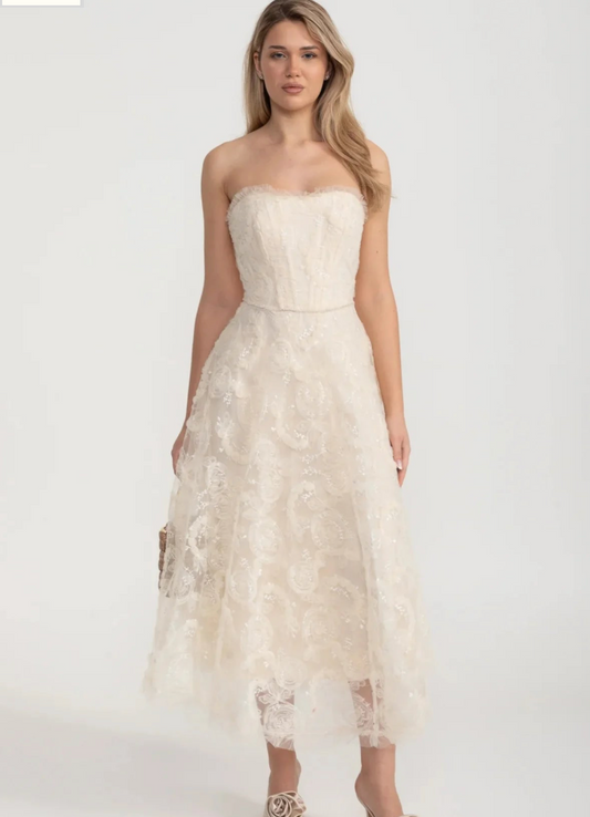 Dress “Ivory Whisper”