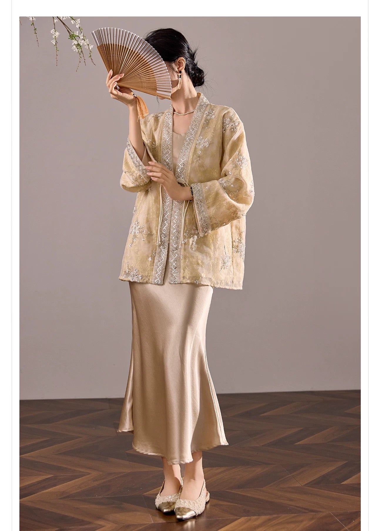 Zahra Noor Kimono