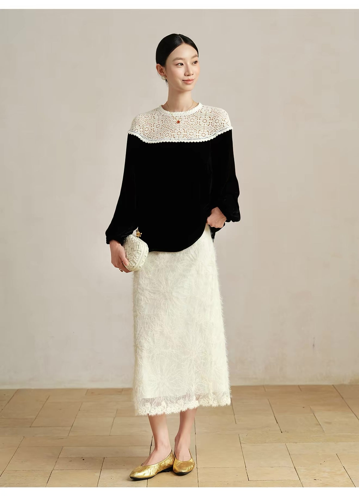 Textured Embroidered Midi Skirt — White