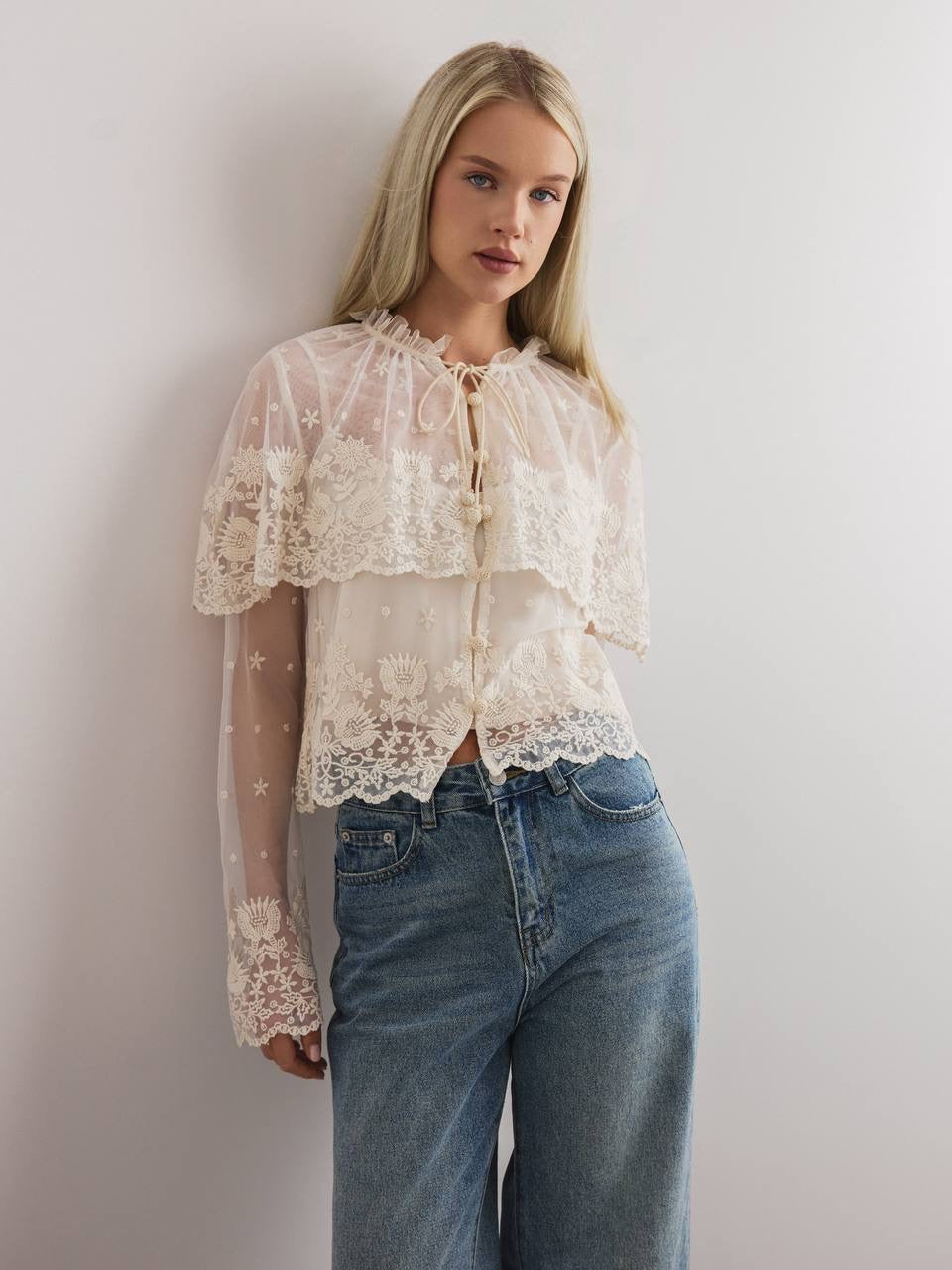 Isabelle Lace Blouse
