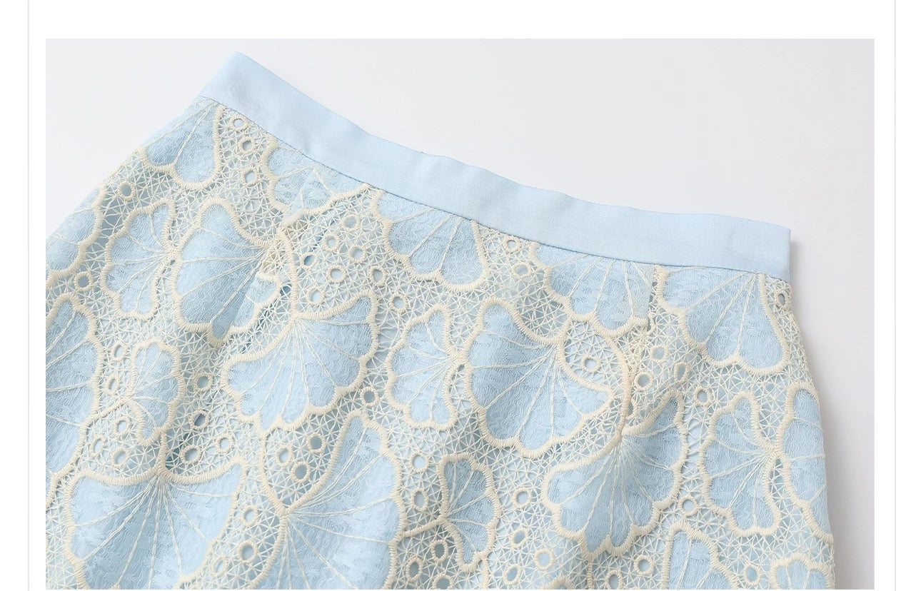 Aveline Lace Set