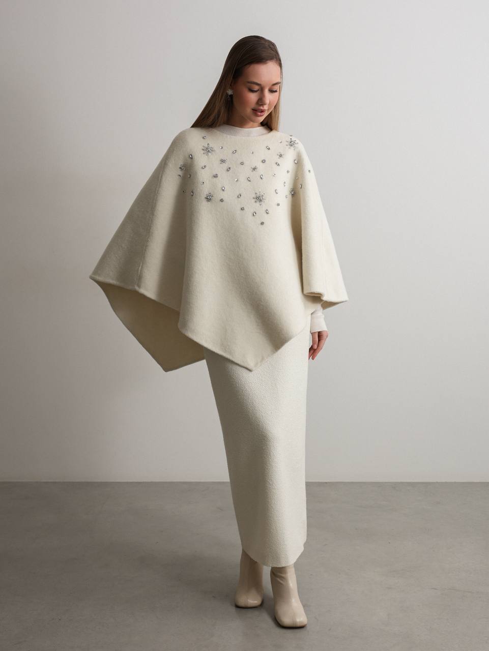 Celeste Crystal Knit Cape Ivory