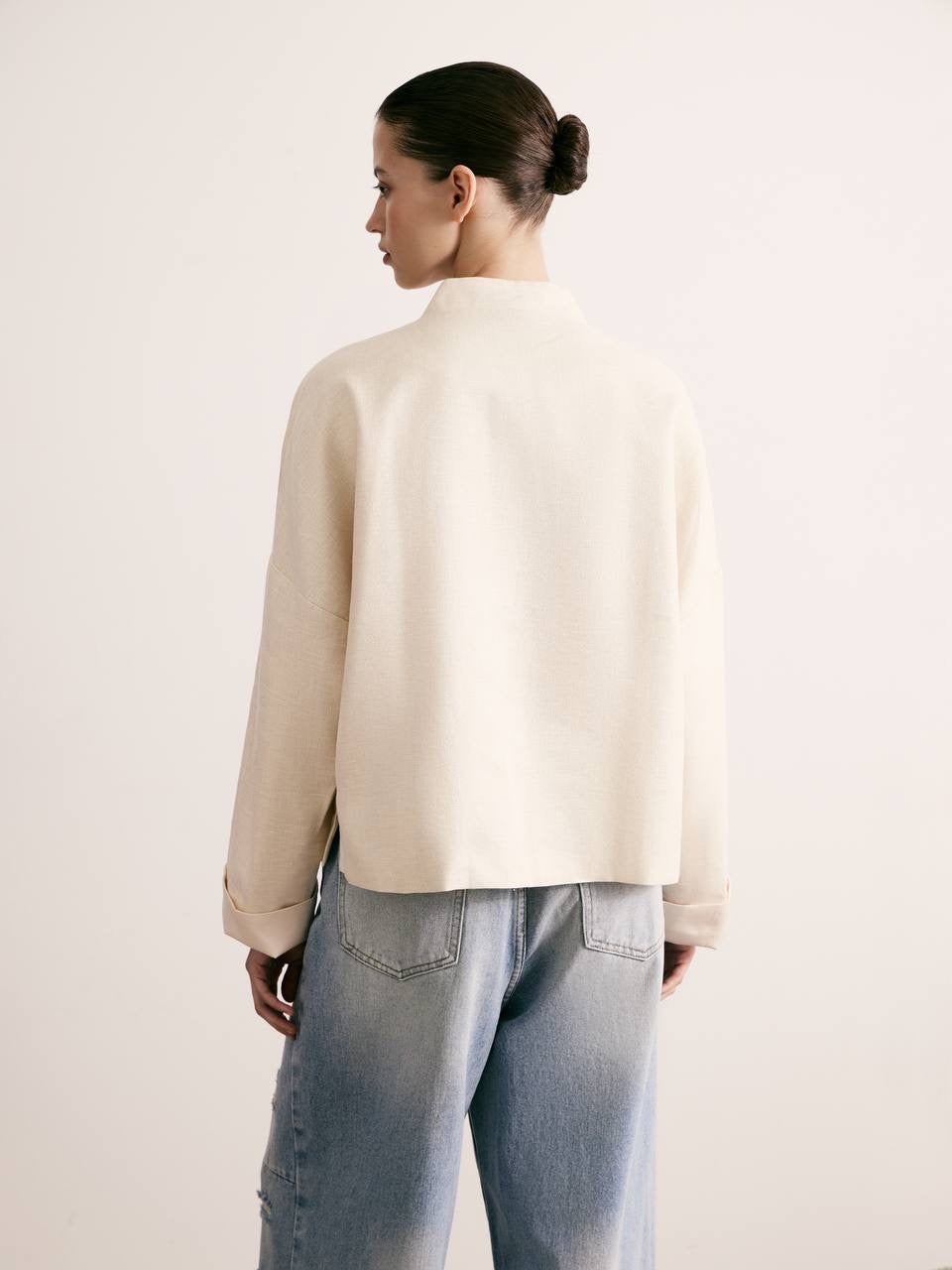 Mei Linen Embroidered Jacket