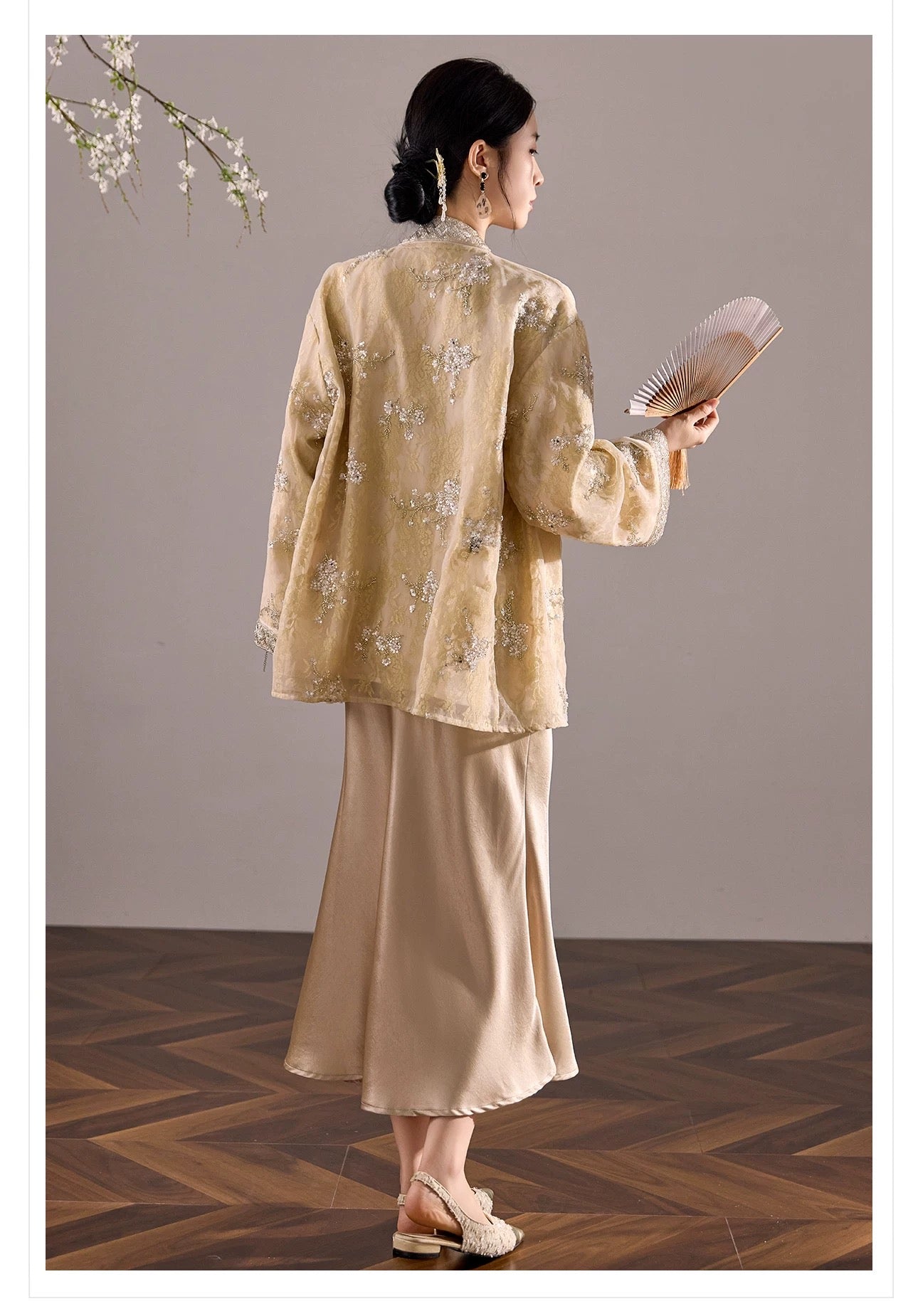 Zahra Noor Kimono