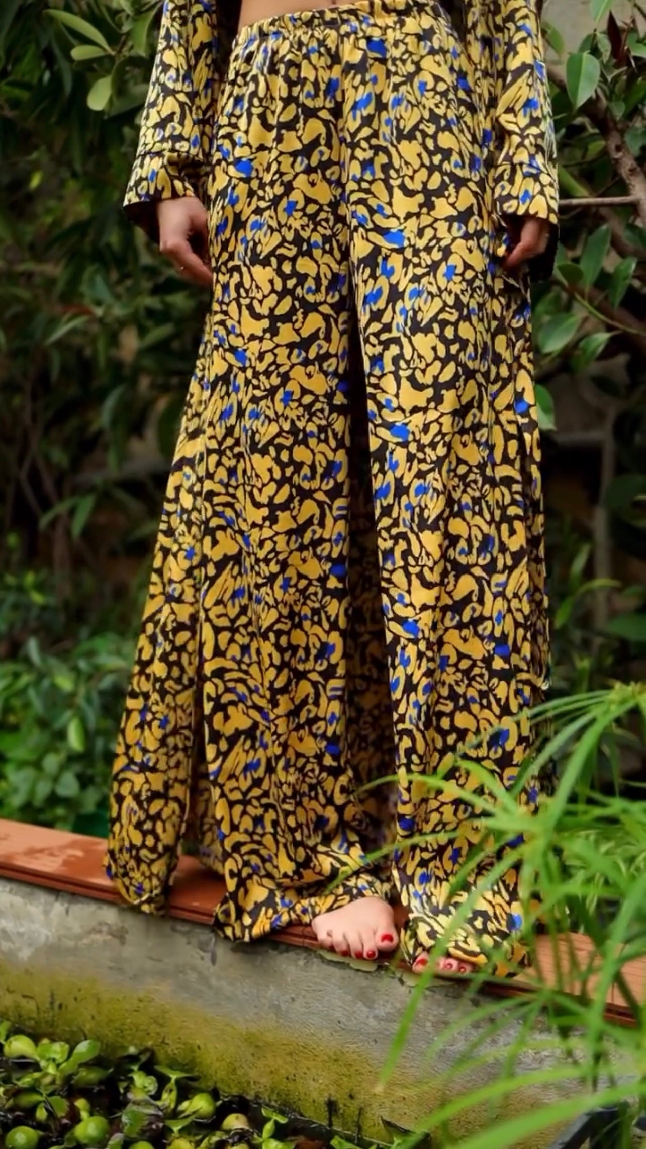 Celeste — striped lounge set