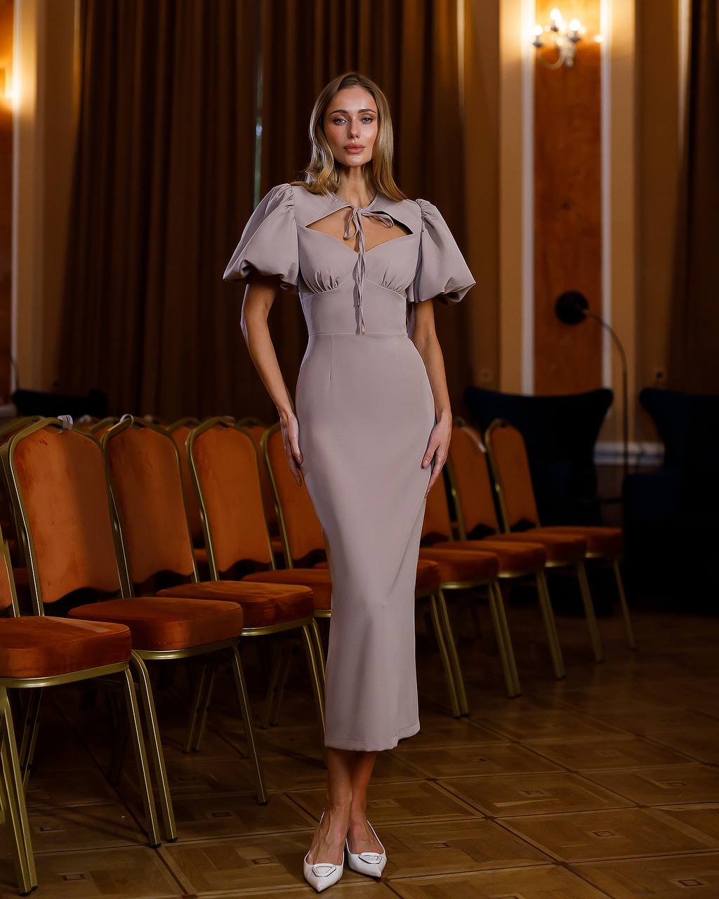 A-Mora Soft Sculpt Midi Dress (Mocca)