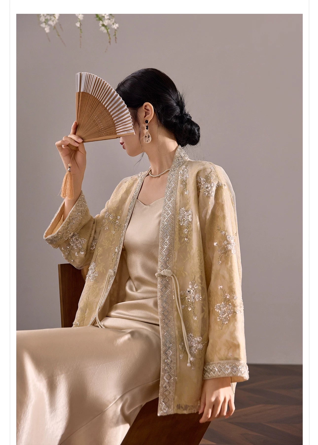 Zahra Noor Kimono