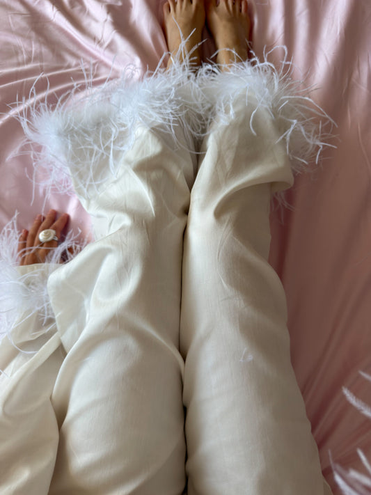 Milana Feather Lounge Set - Milk