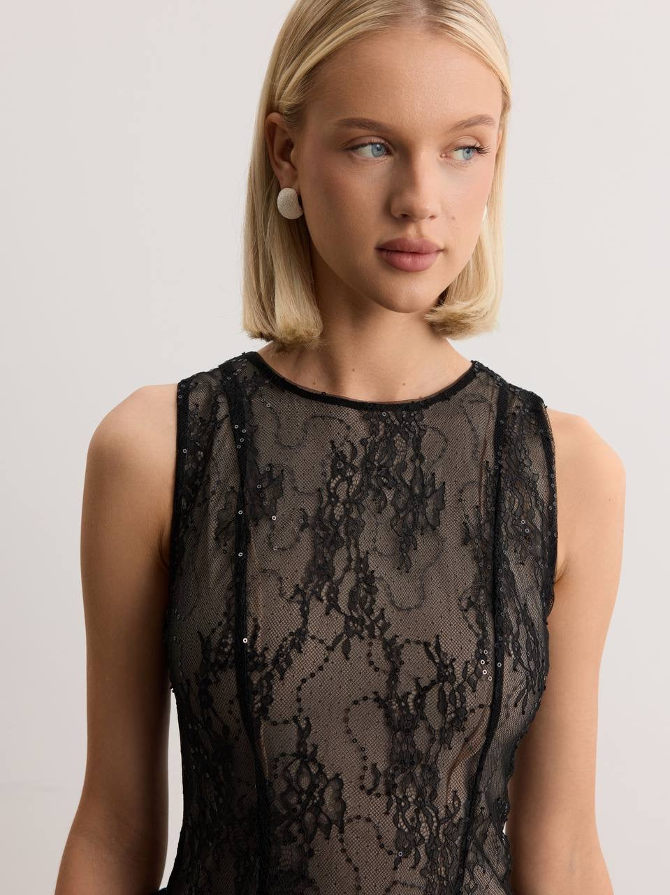 Noir Étoile Mini Dress