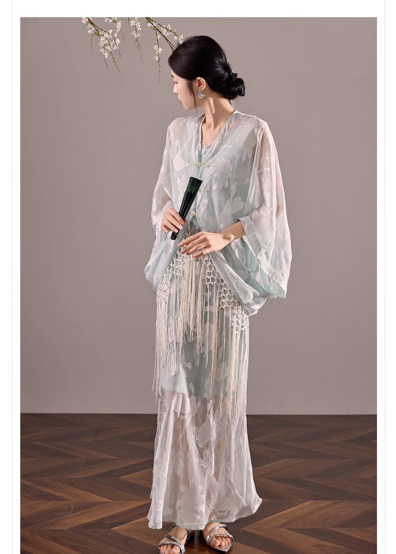 Lina Silk Kimono Mist Blue