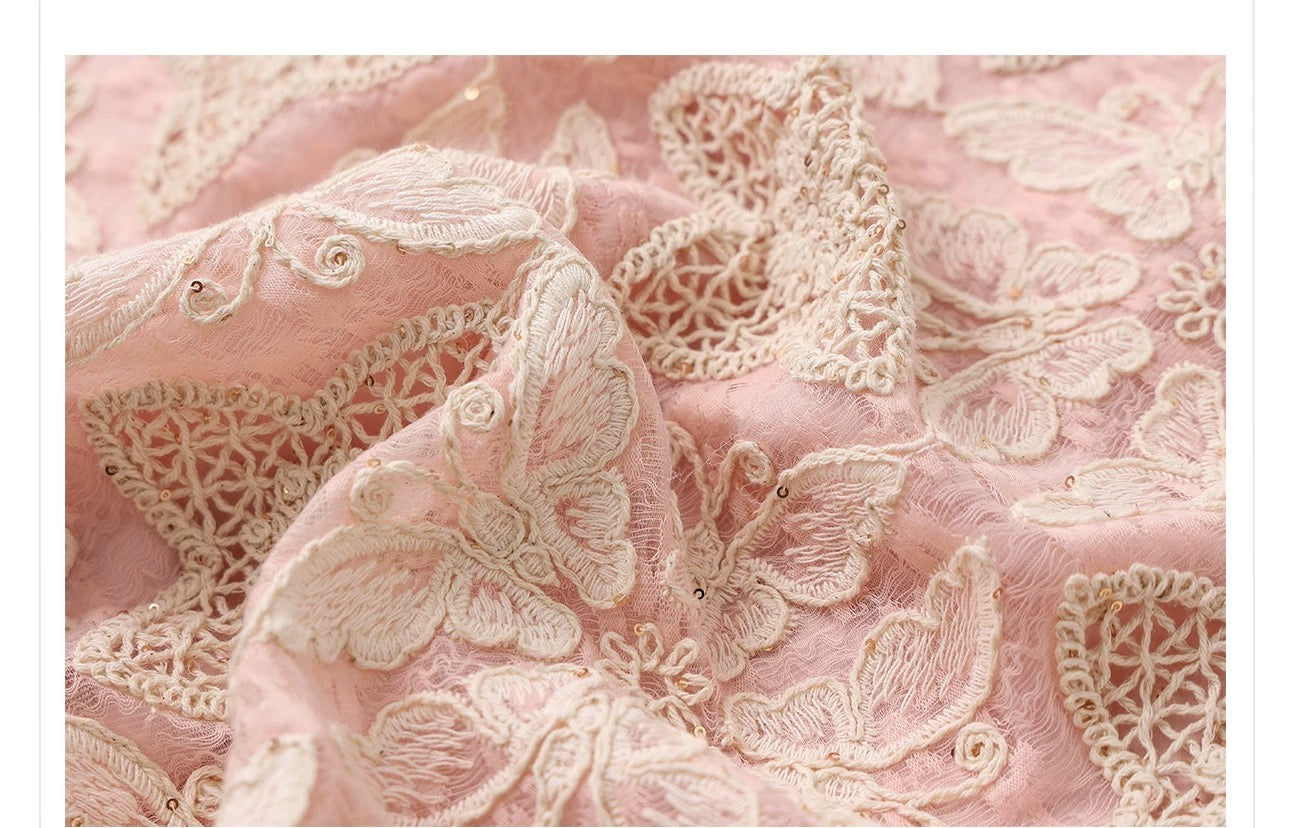 Serenelle Lace Set