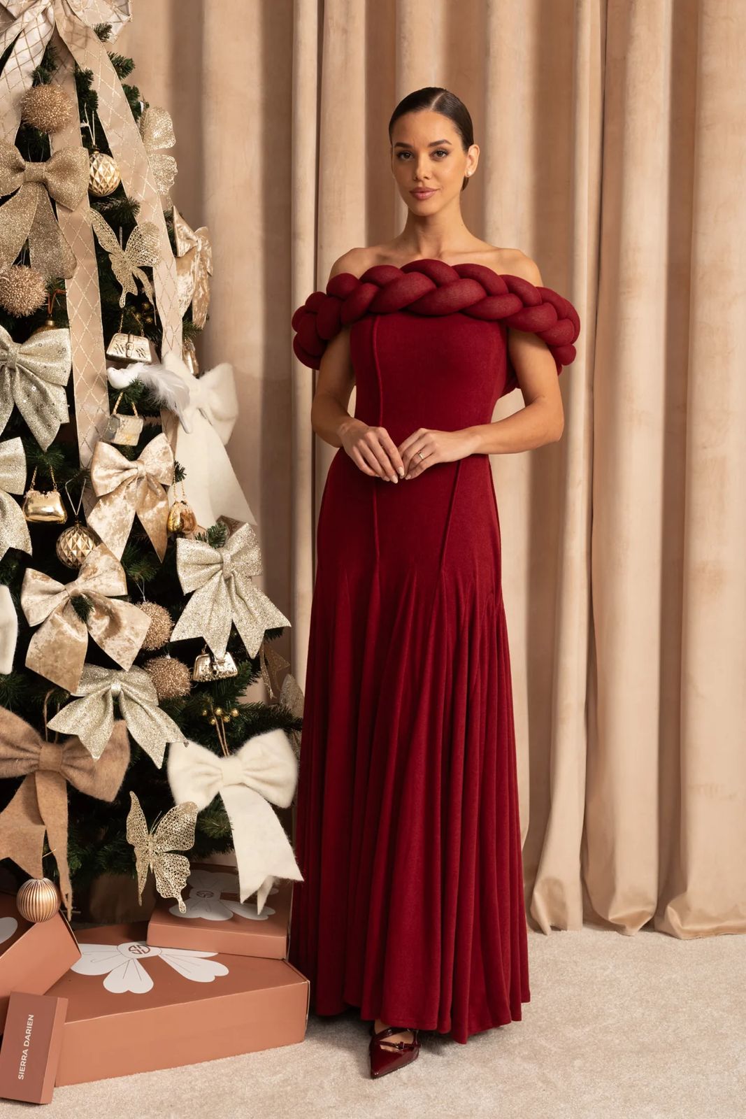 Elara Off-Shoulder Maxi Dress Red
